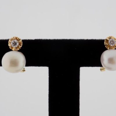 Pendientes con perlas y brillantes