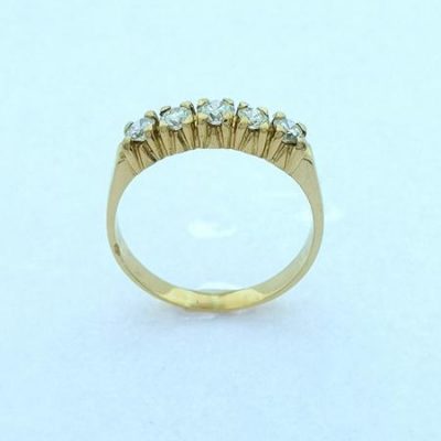 Anillo oro amarillo con brillantes